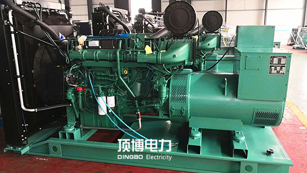 200KW沃爾沃柴油發(fā)電機組 200KW沃爾沃柴油發(fā)電機組