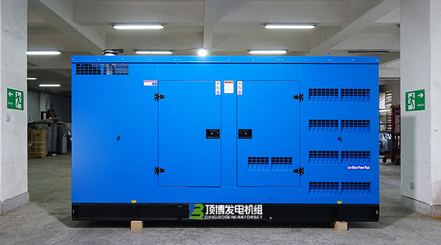 科技降噪，頂博靜音箱式柴油發(fā)電機(jī)，滿(mǎn)足高效能與低噪音的雙重要求